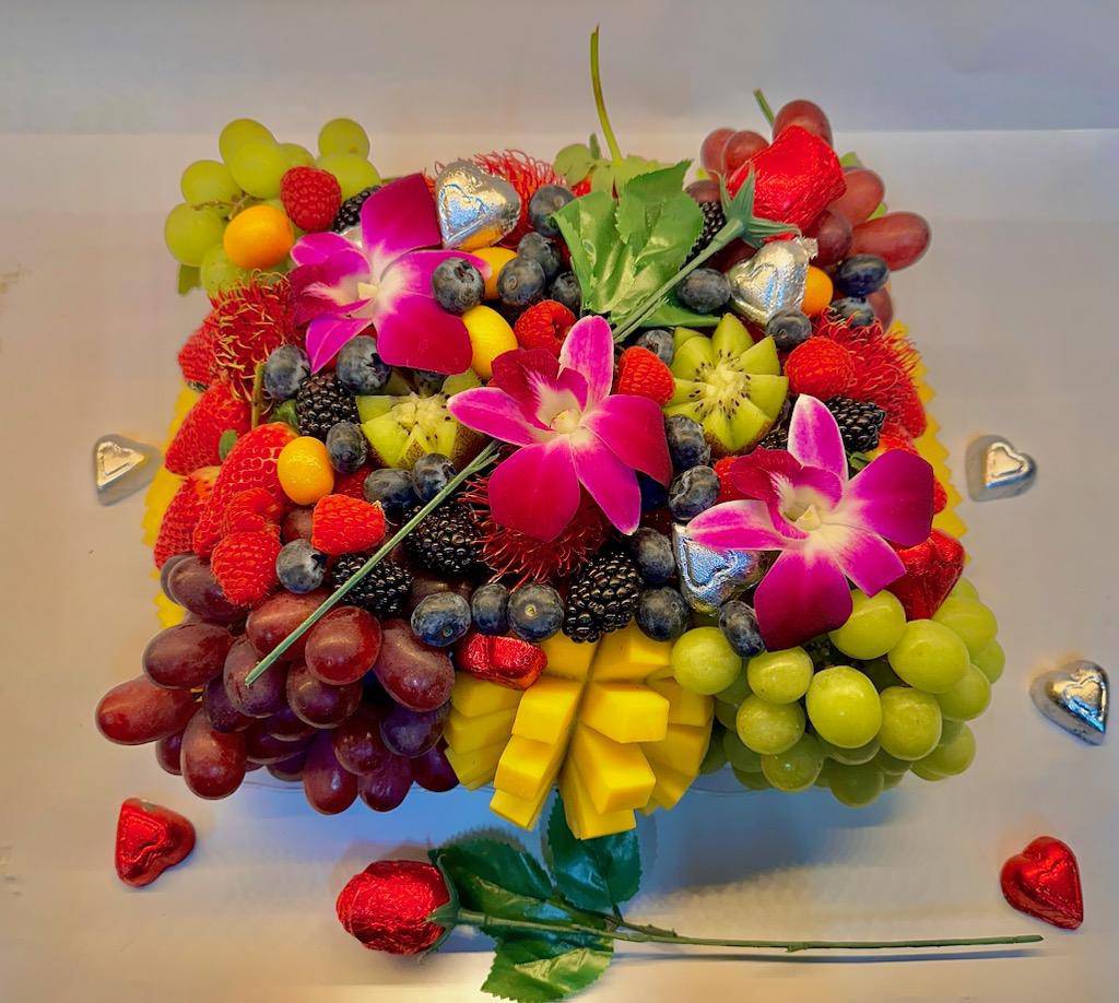 Half Moon - Valentine's Day - The Orchard