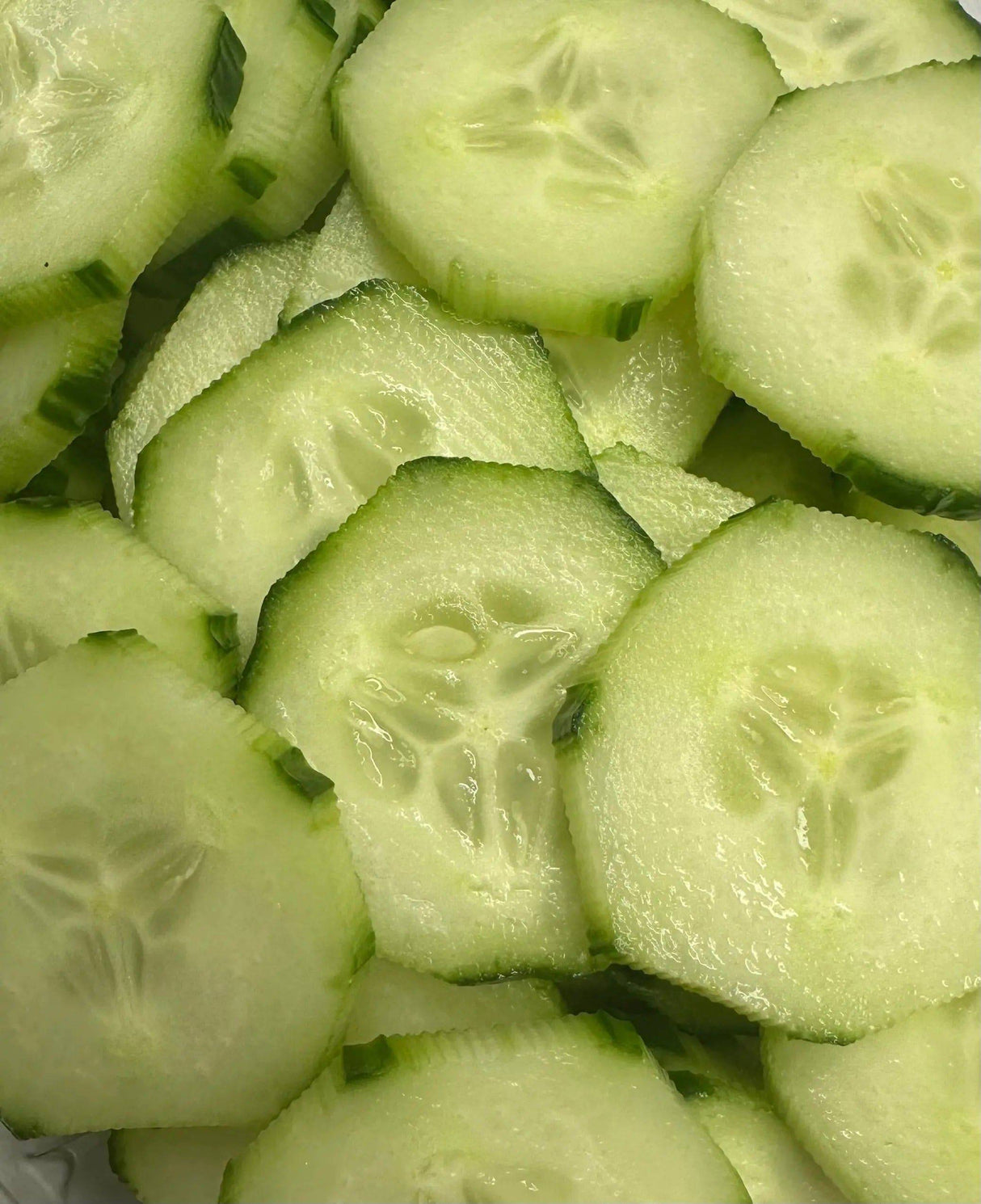 English Cucumber Cut - Sm Cont. - The Orchard