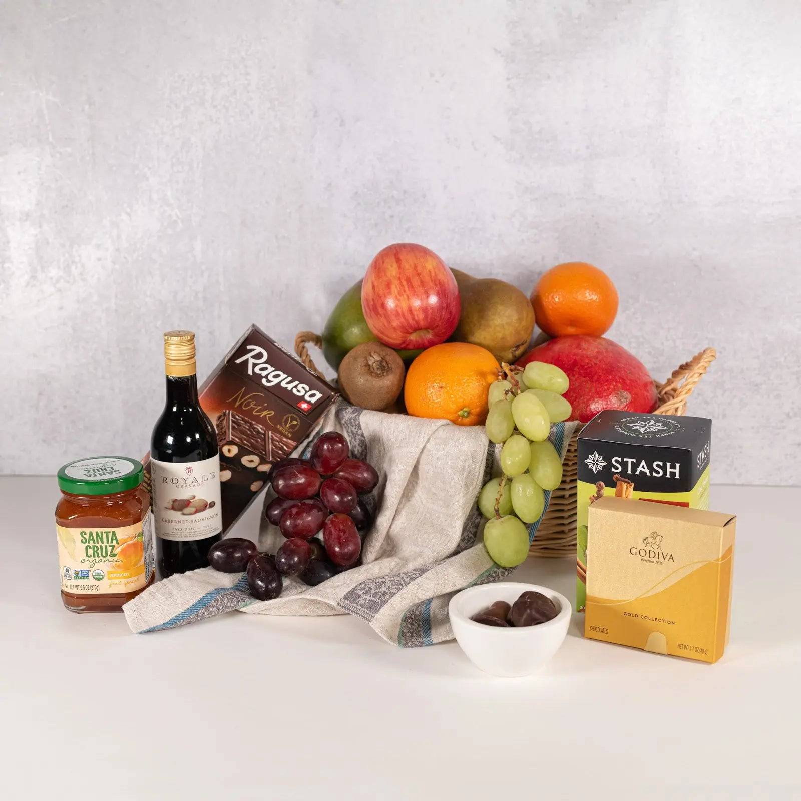菓子 Select Fruit Gift Fruit Gift Basket - 1800baskets.com 96095